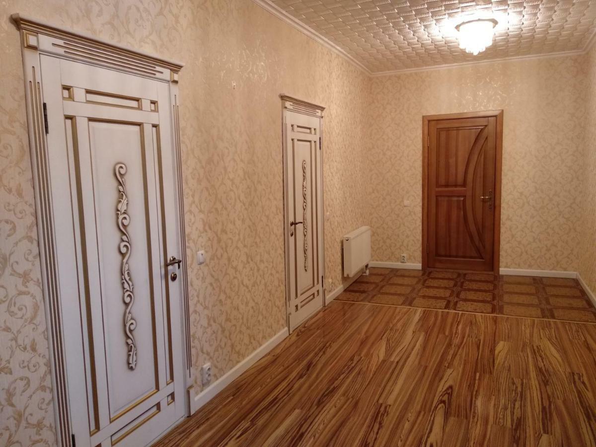 Дом С Бассейном И Сауной Villa Boryspilʼ Exterior foto